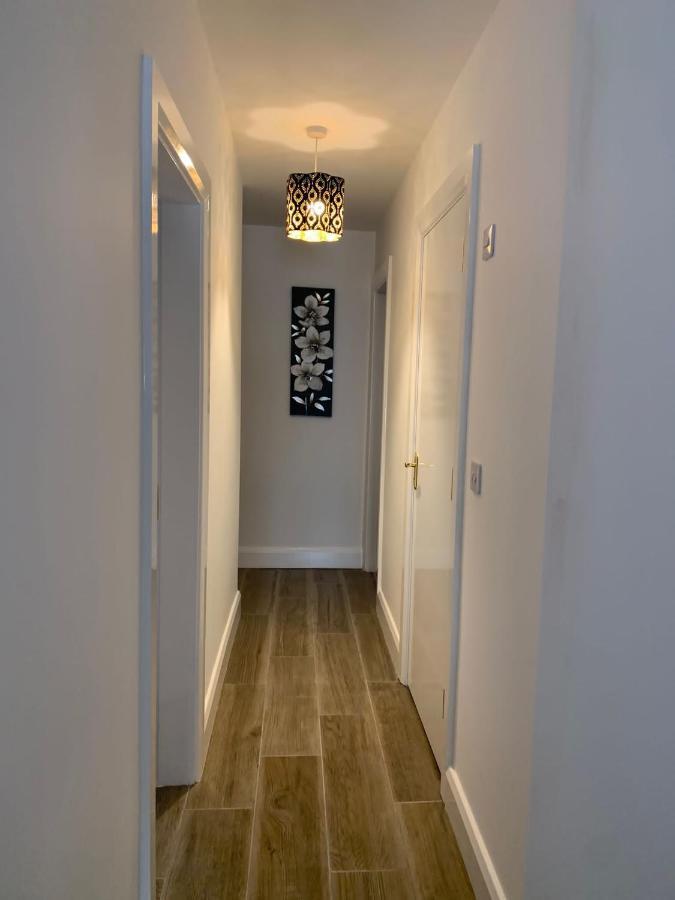 14 Eyre Square Lane Apartment Голуей Екстериор снимка