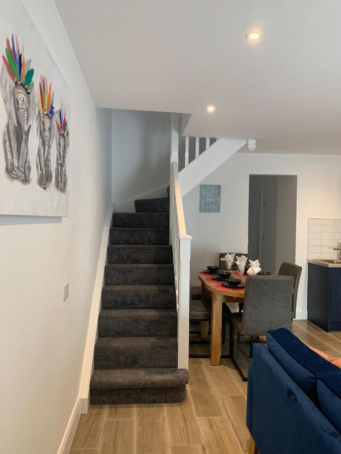 14 Eyre Square Lane Apartment Голуей Екстериор снимка