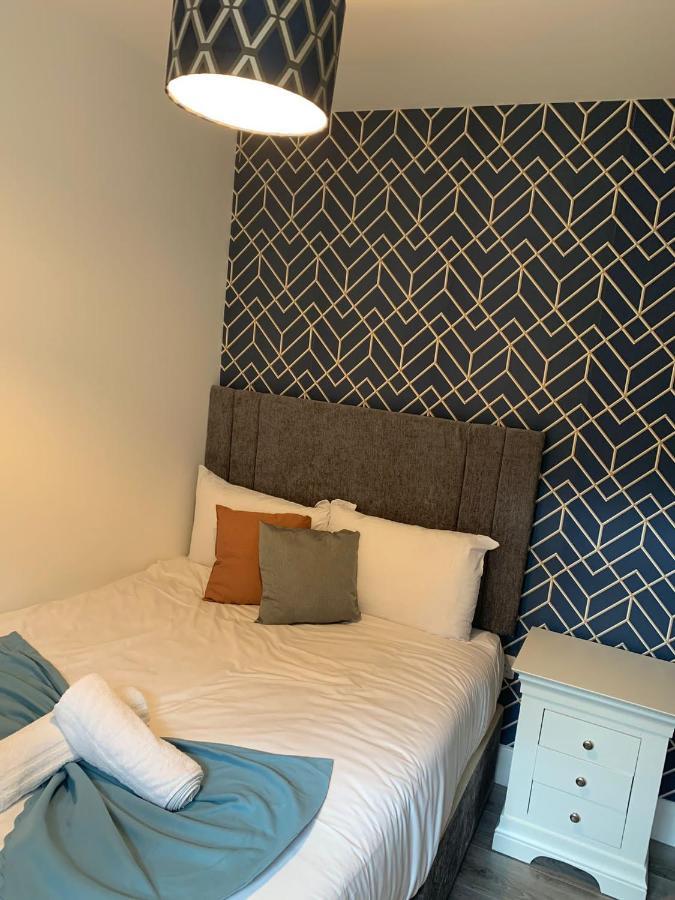 14 Eyre Square Lane Apartment Голуей Екстериор снимка